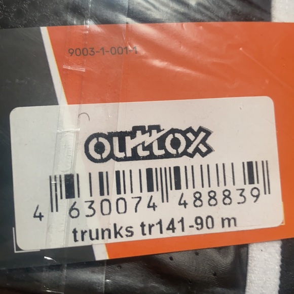 Outtox Wrap Rear Trunks.TR141-90-M - Picture 4 of 4